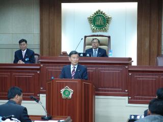 제127회 예천군의회 임시회 개회식 (군수님 인사 2 )